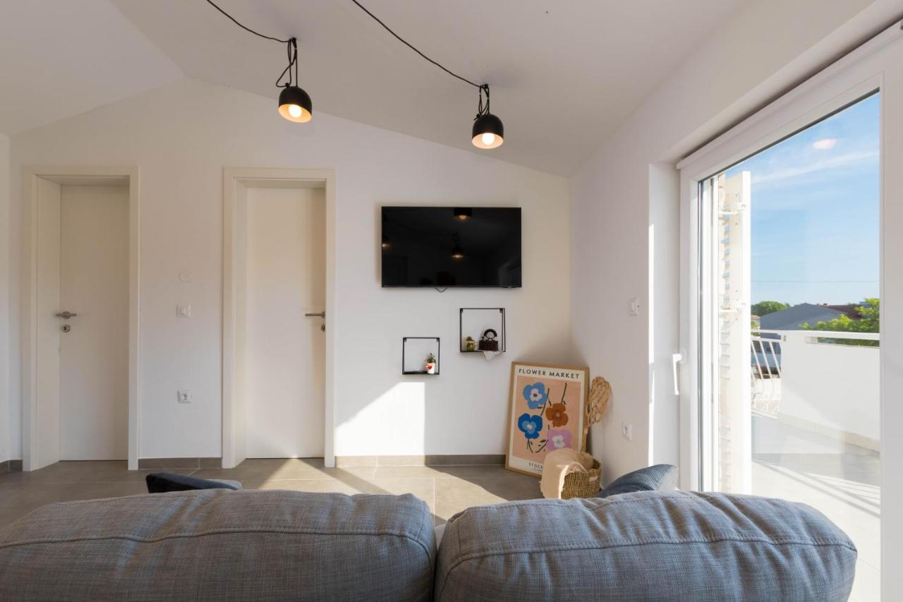 Apartment Eros Šišan Extérieur photo